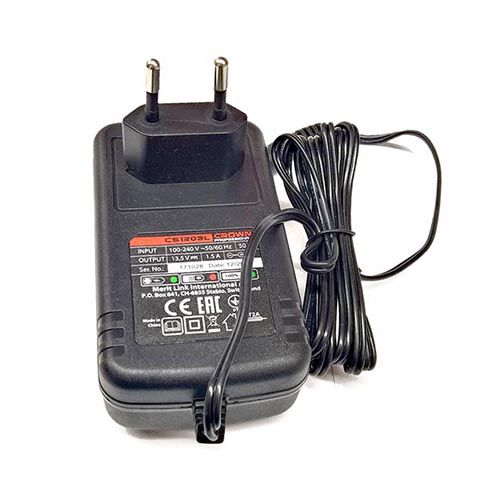 CT21052-Charger-P1